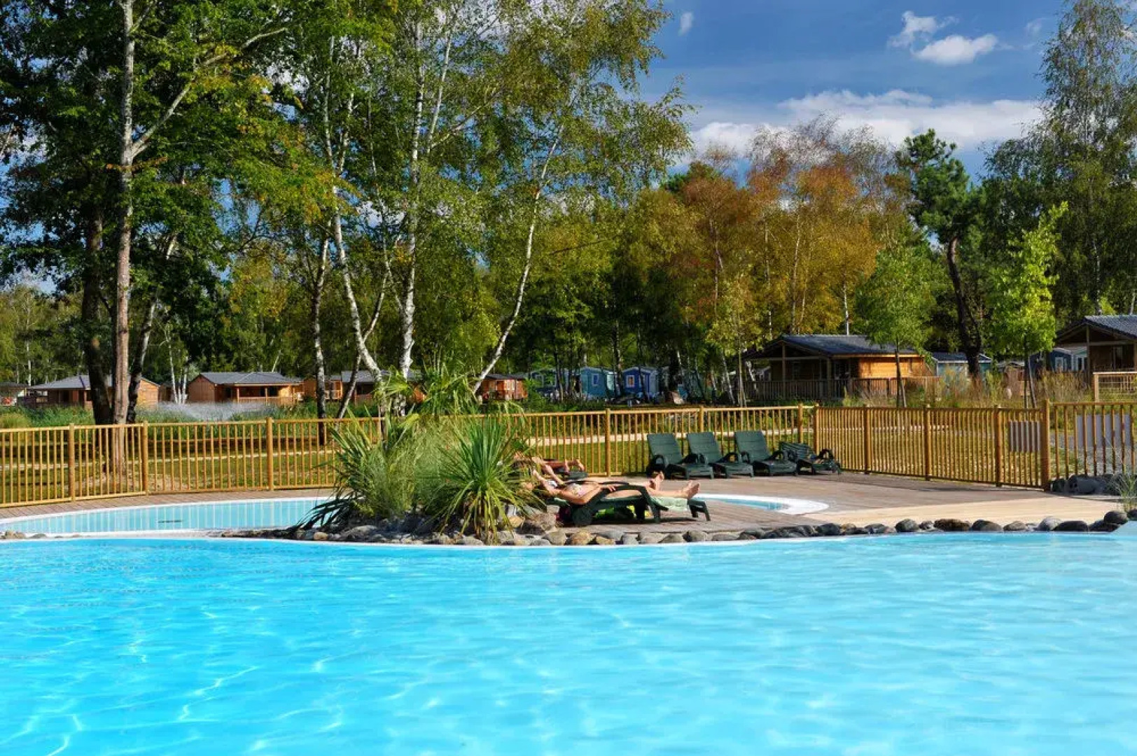 Le Village du Lac - Caravan Park