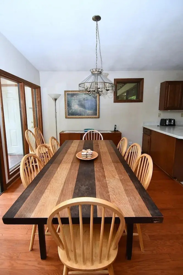 Dogwood Knoll - Wooded Escape