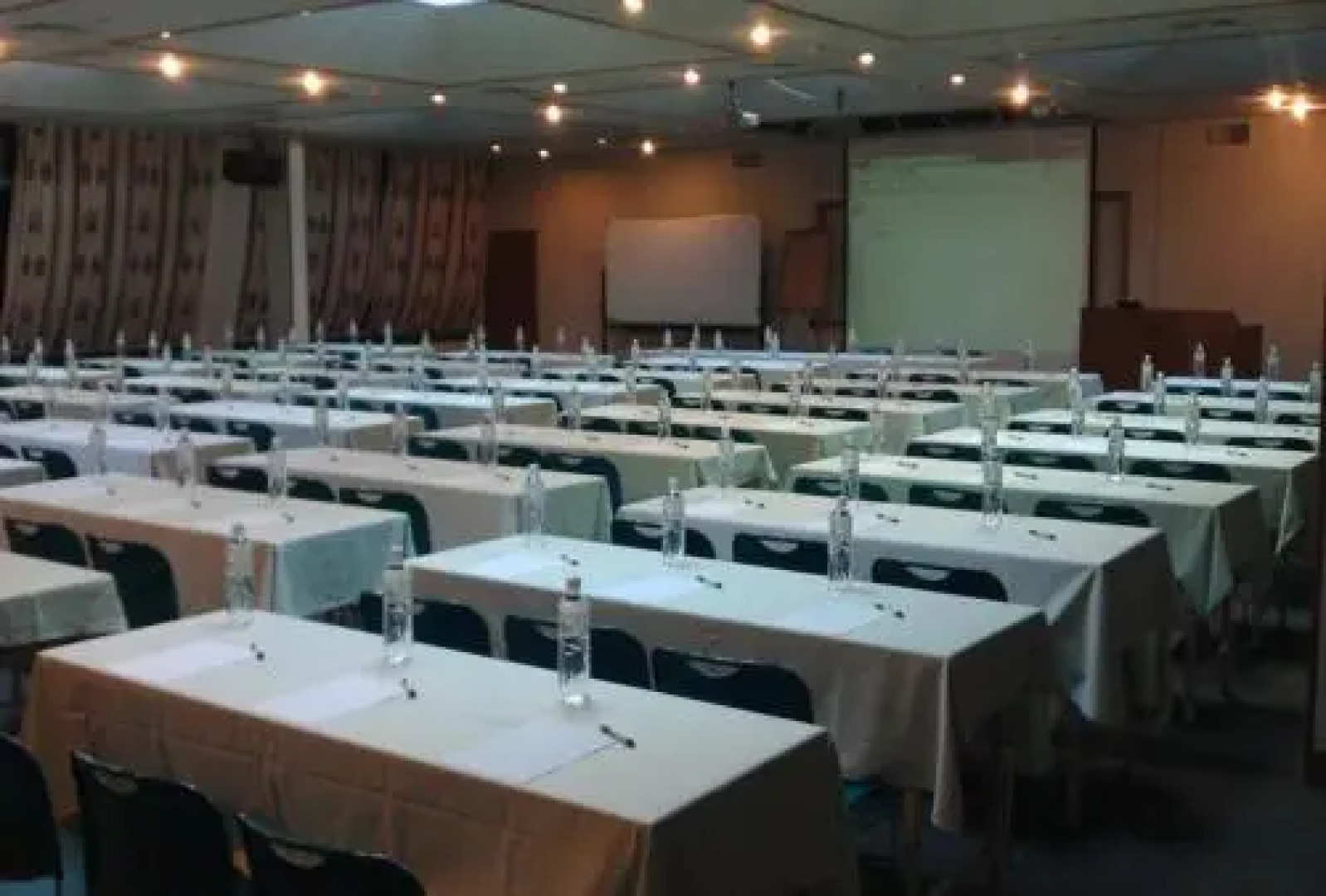 Naluwan Spring Resort Hotel