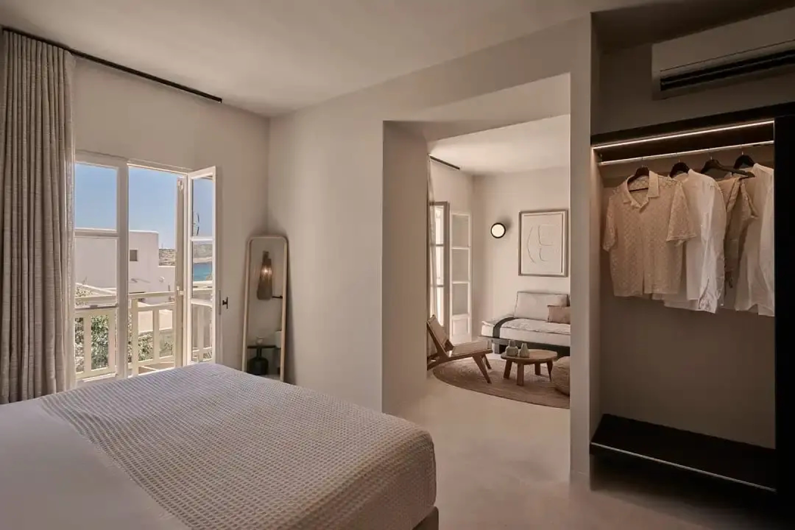 Utopia Hotel