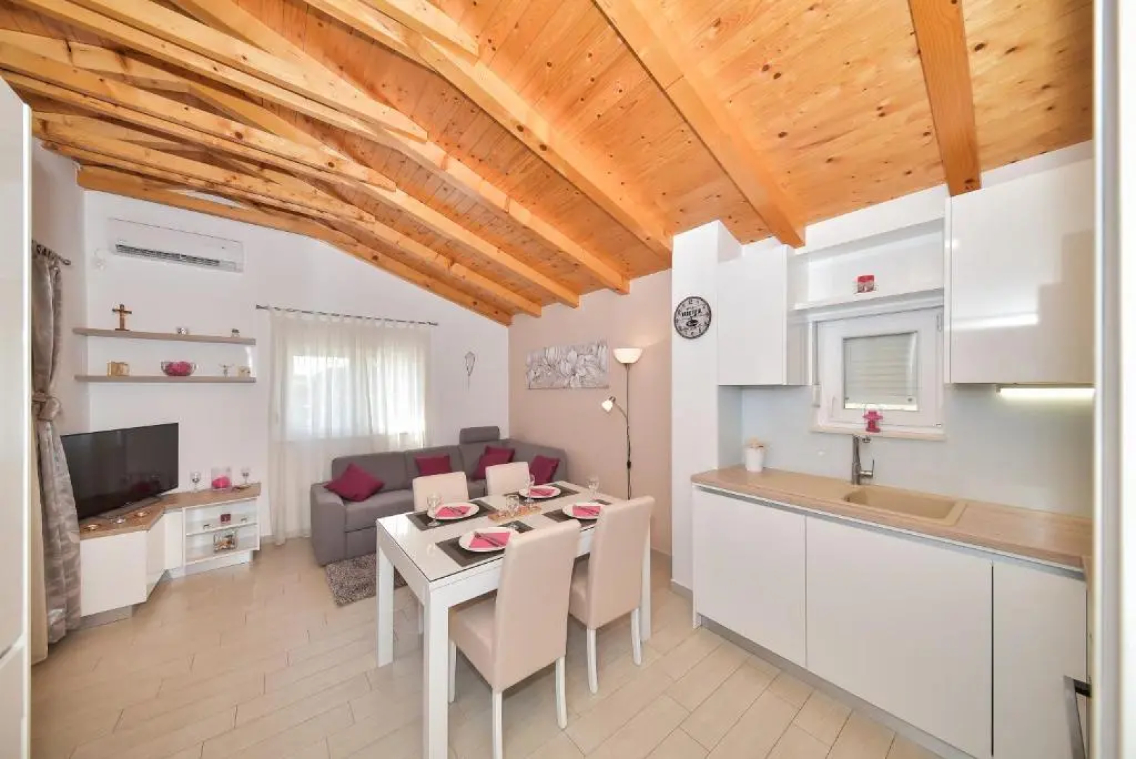 Apartment Irena