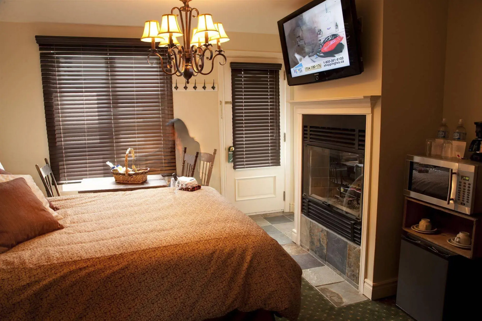 Auberge de La Tour du Lac