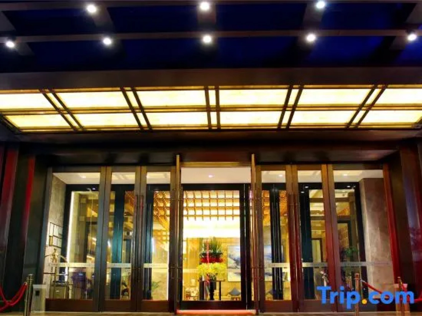 Zixuan Holiday Hotel