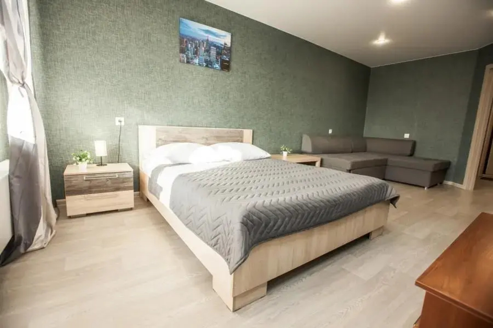 ИзиРент на ул. 40 лет Победы, д. 17 В