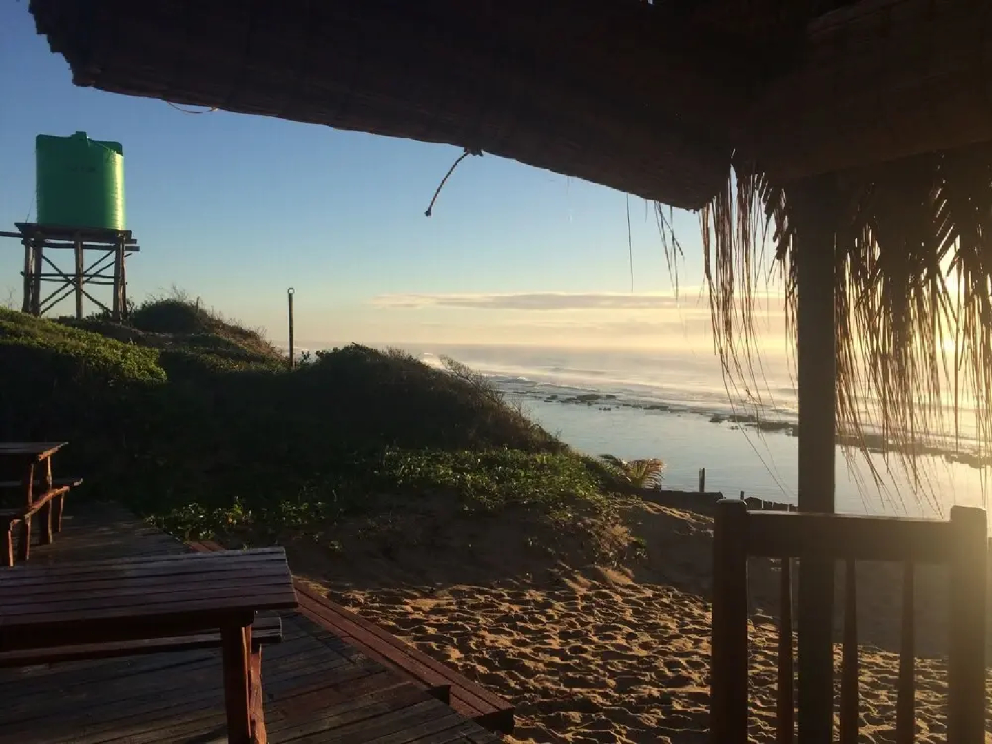 Mango Beach Lodge