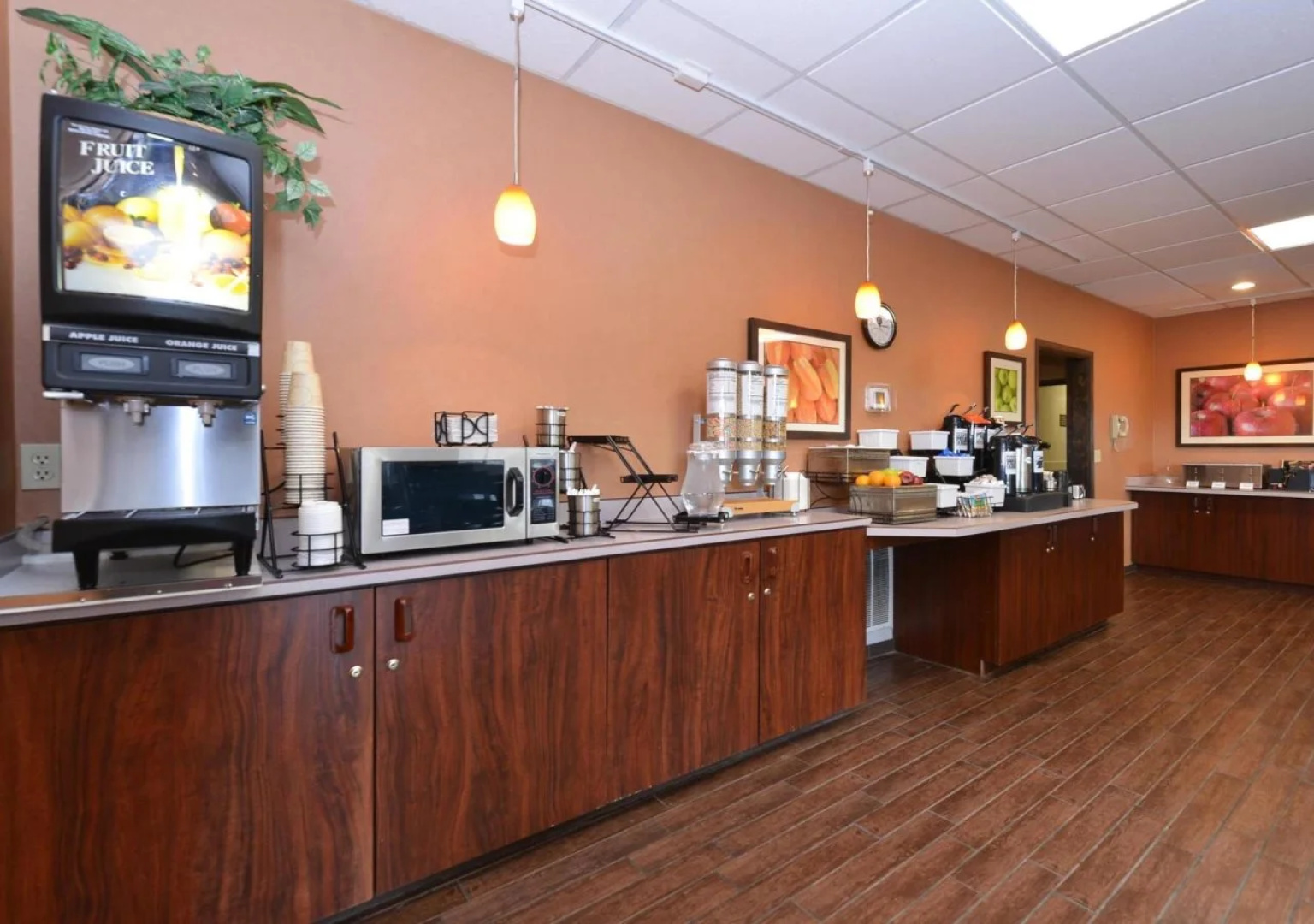 Best Western Plus Rama Inn
