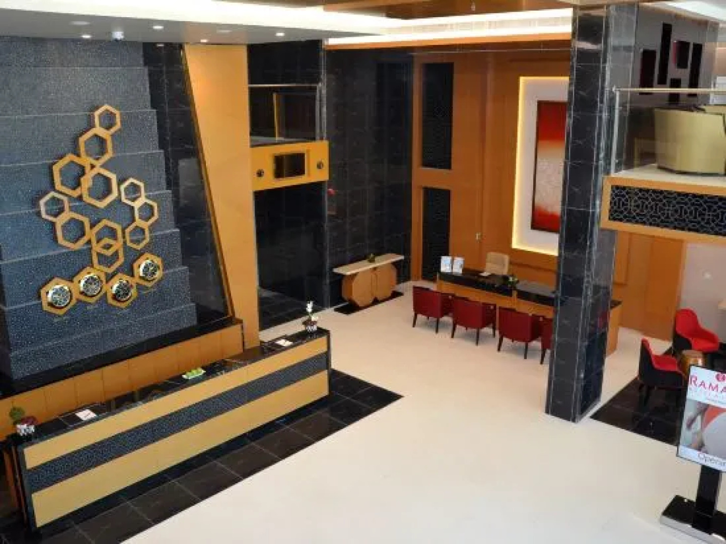 Ramada Hotel And Suites Amwaj Islands