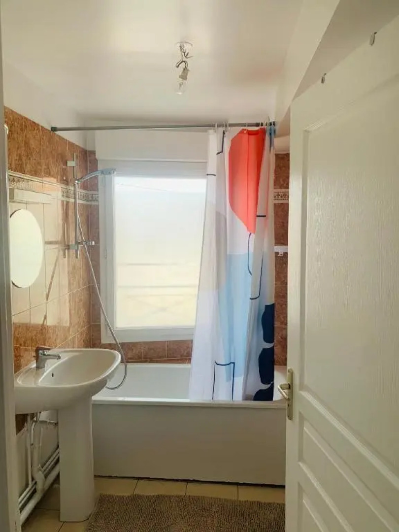 Appart 1 salon 1 chambre immeuble très calme