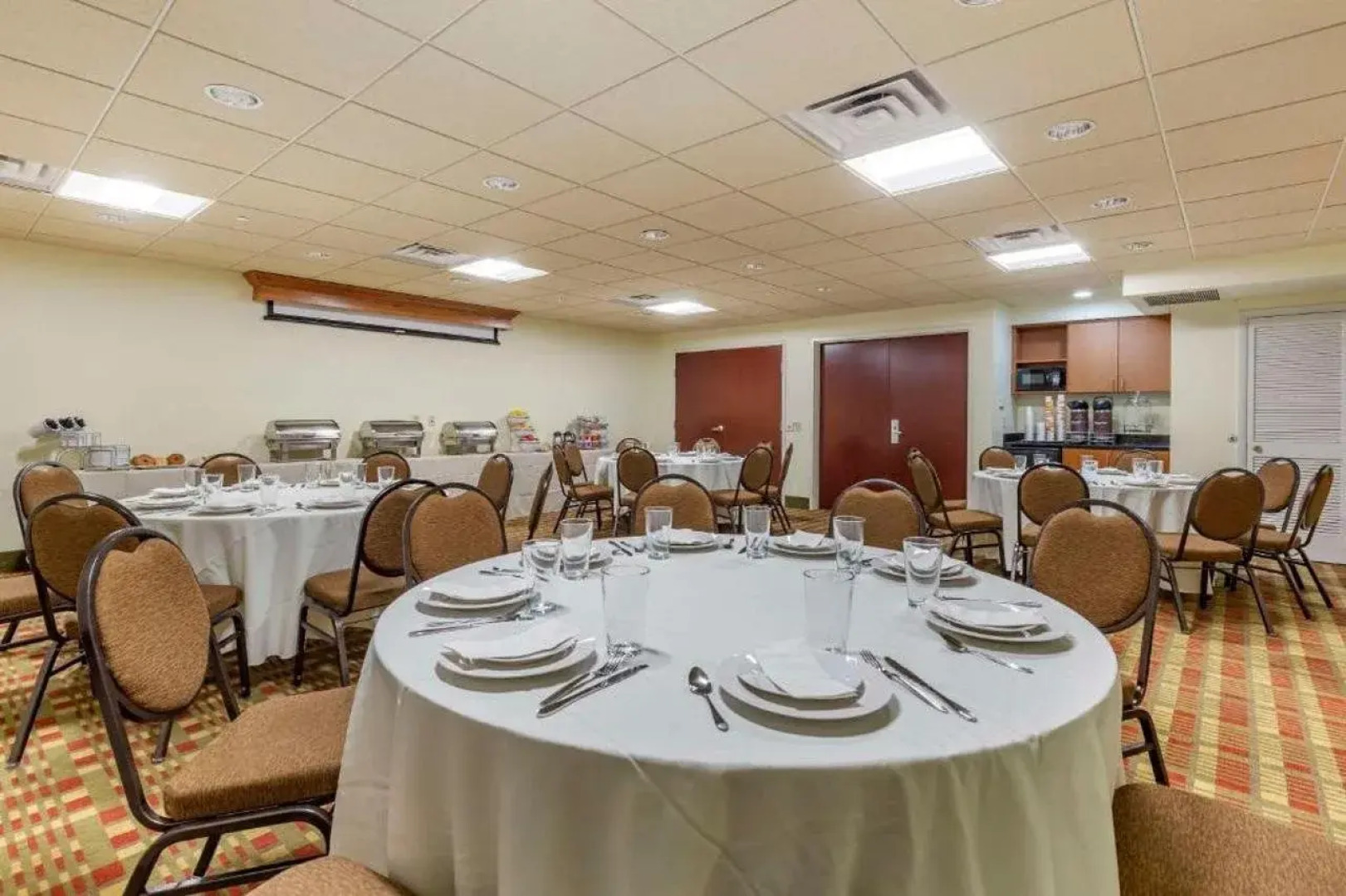 Holiday Inn Express & Suites Leesburg - Historic District by IHG