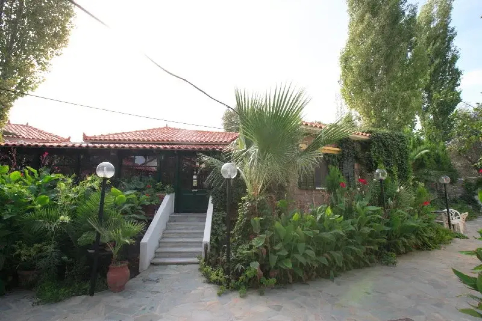 9 Musses Hotel Apartments & Studios