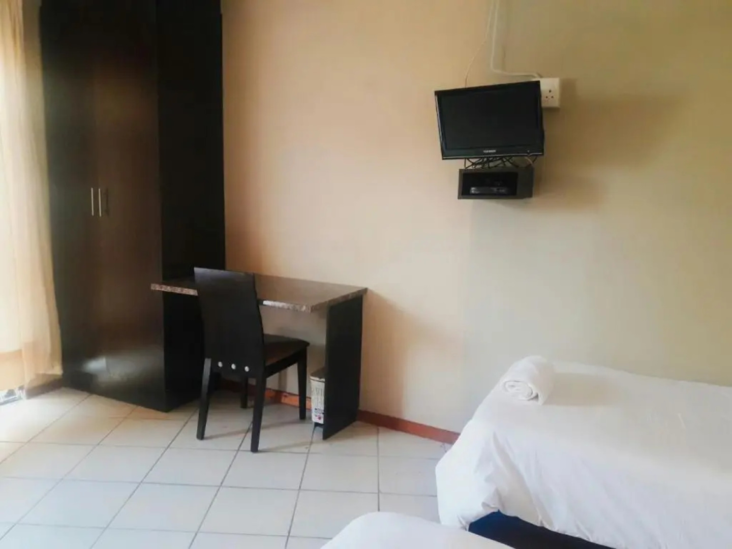 Tukha Guesthouse