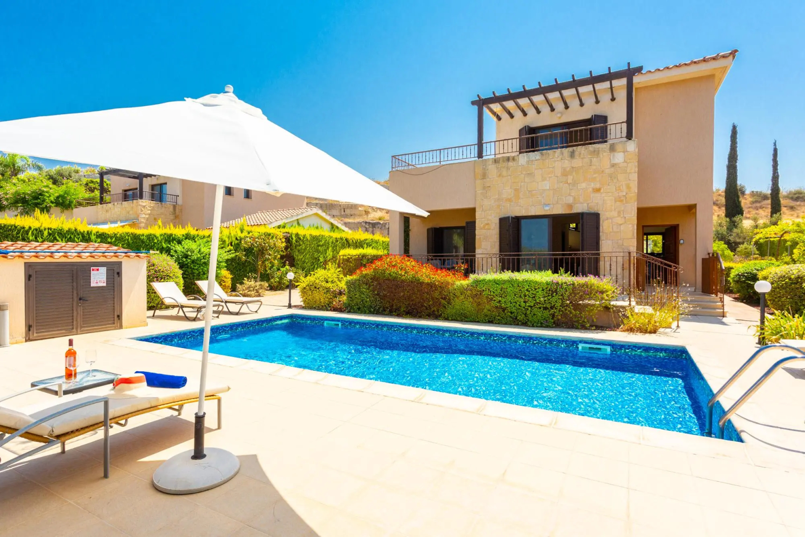 Villa Fortuna Large Private Pool Walk to Beach Sea Views A C Wifi Car Not Required - 2630