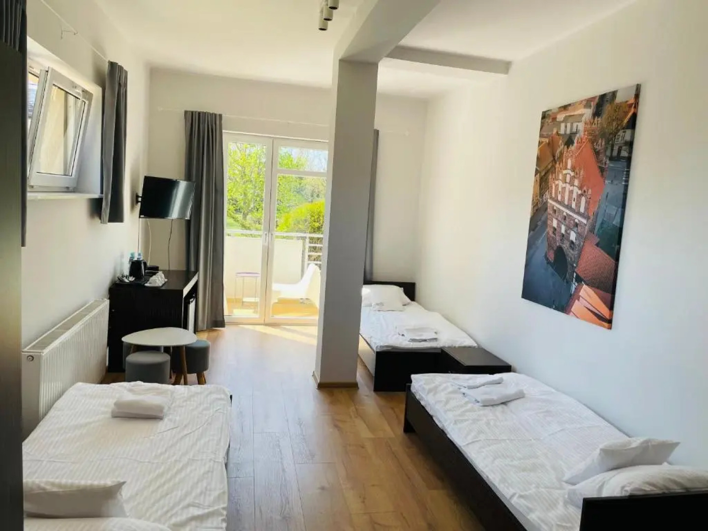 Wojtas Entree Apartments