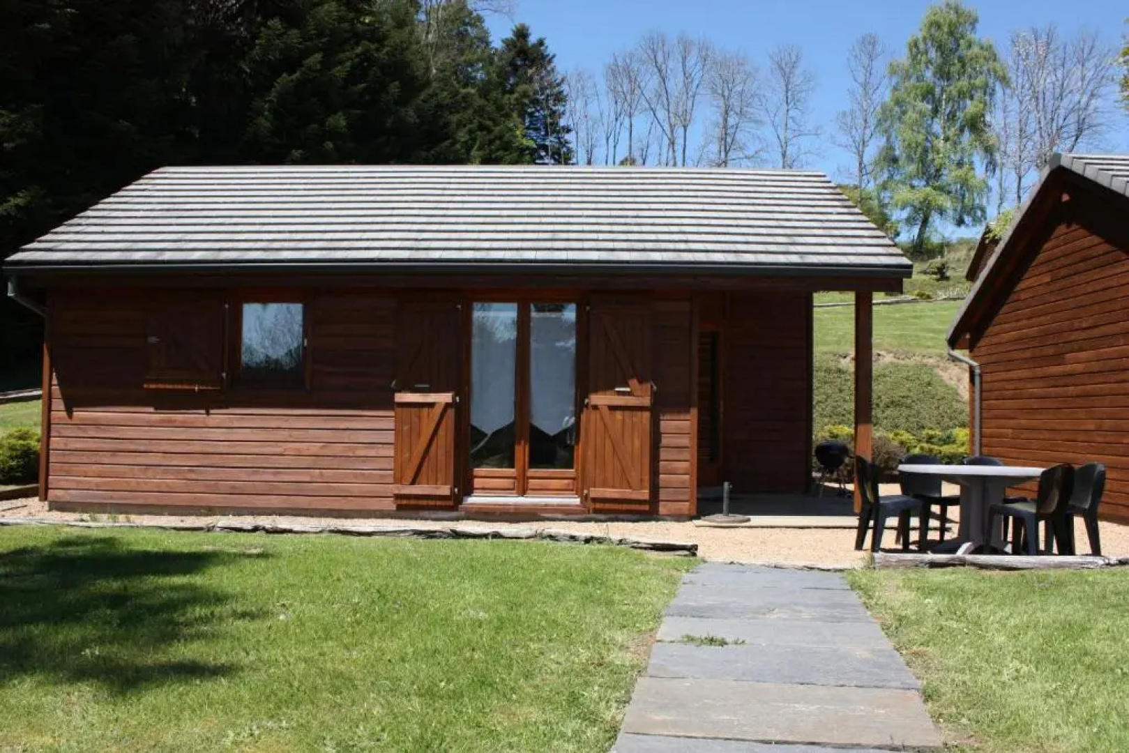 Volcans Vacances Les Chalets Du Lac