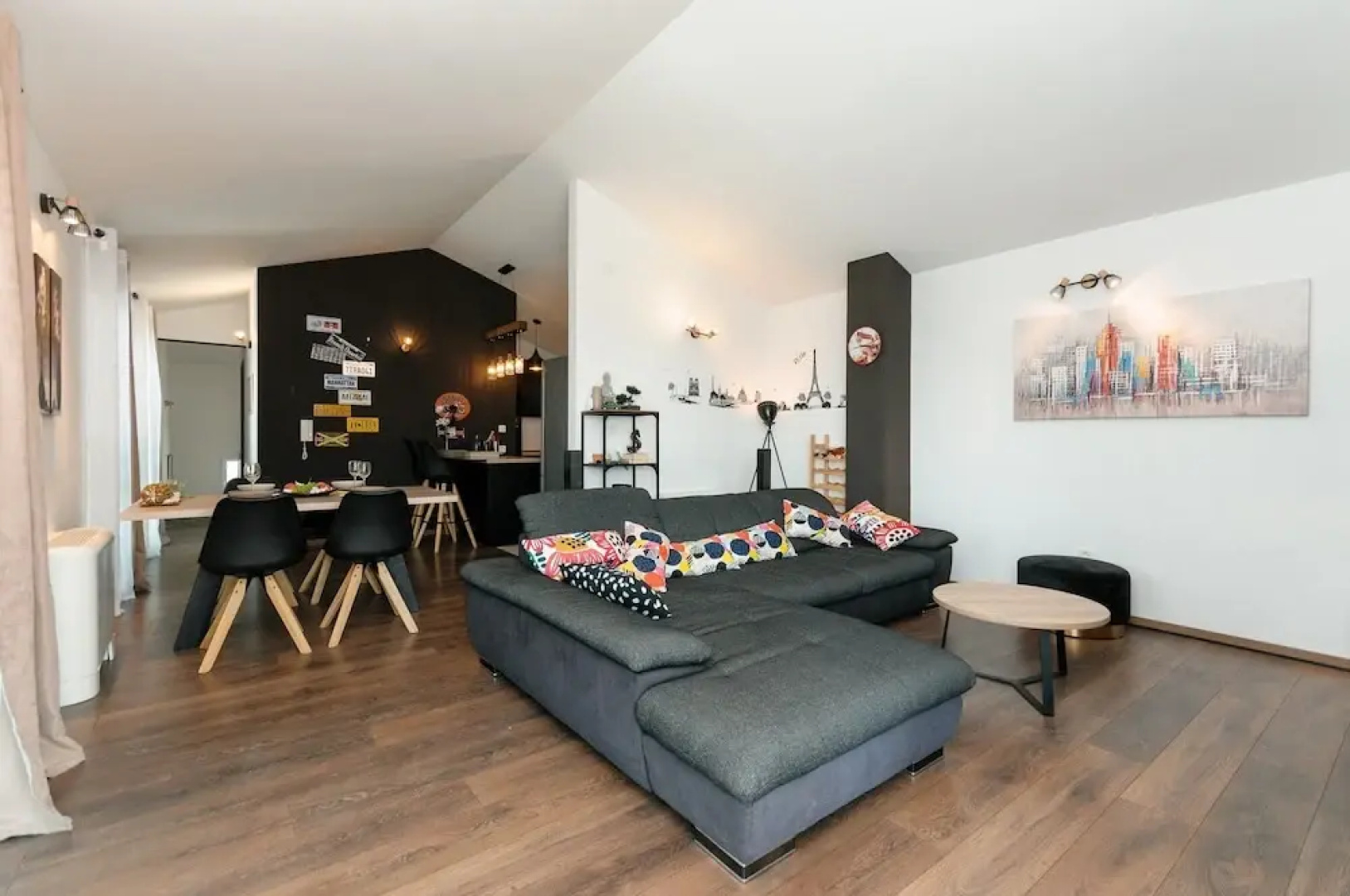 Luxury Villa With Heated Pool, Terrace, and Outdoor Amenities for Relaxation