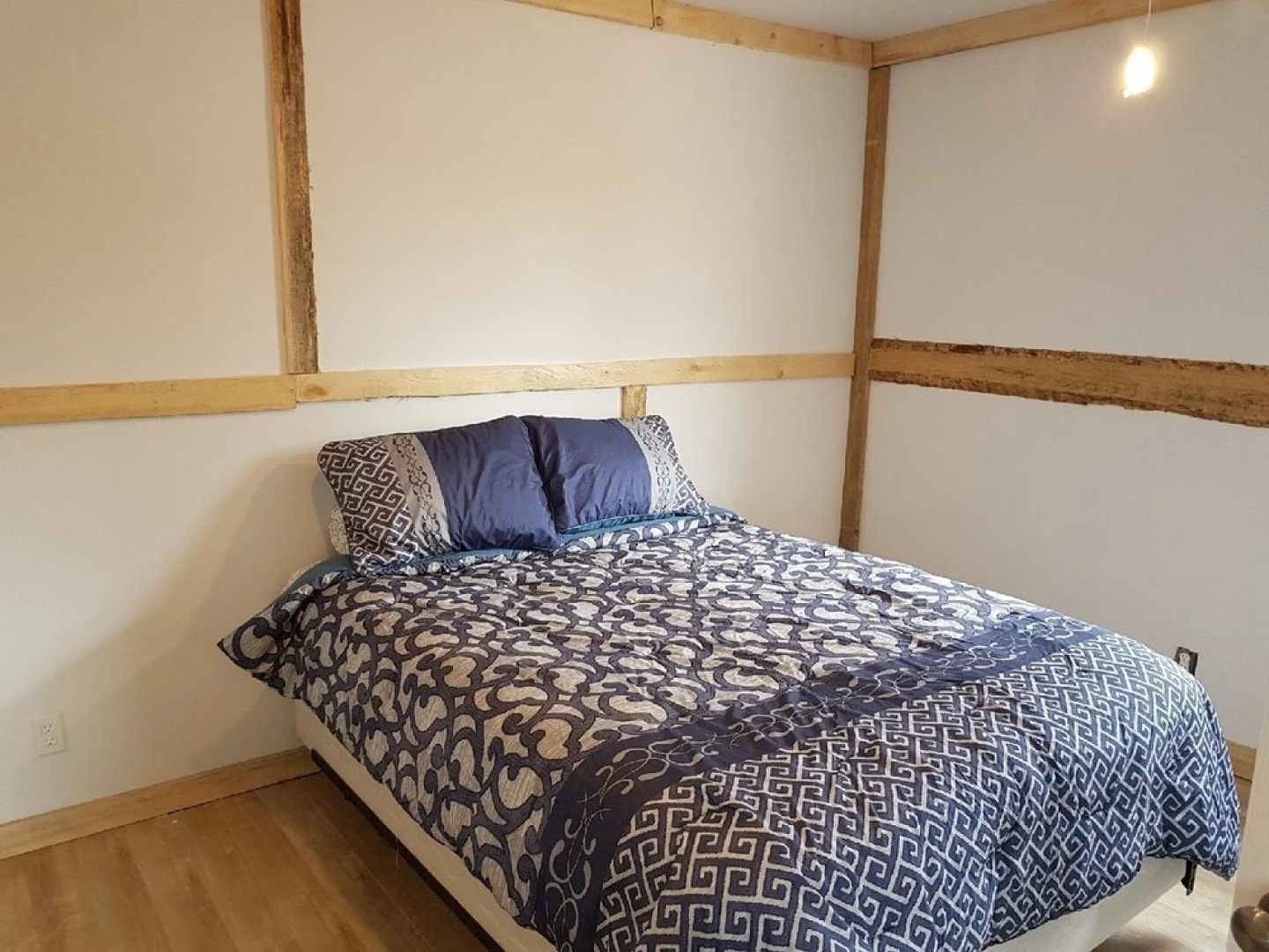 Striper Fishing & Hunting Lodge