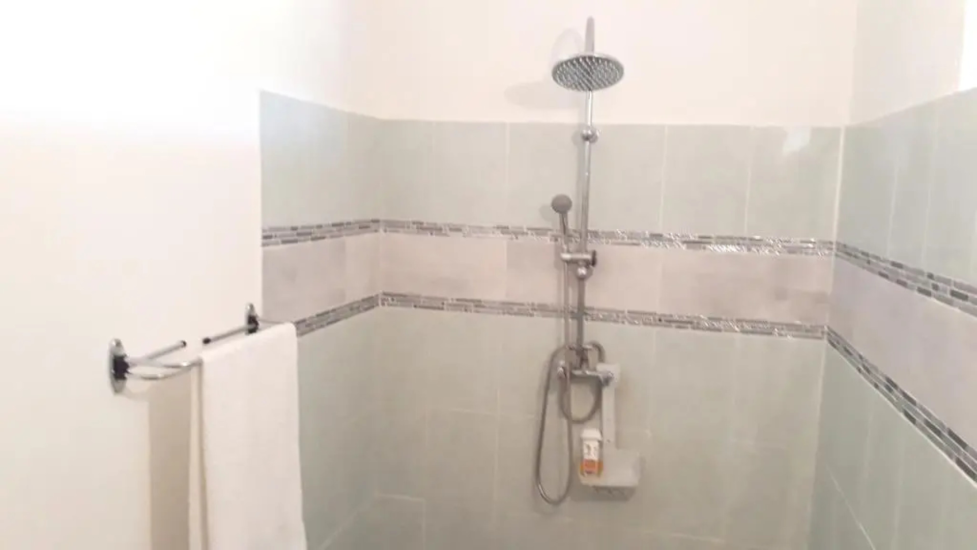 Studio in Le Vauclin, With Wonderful Mountain View, Enclosed Garden an