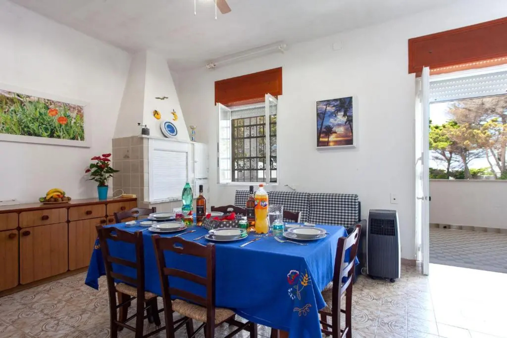 Villa fronte spiaggia con 3 camere e 2 bagni m730