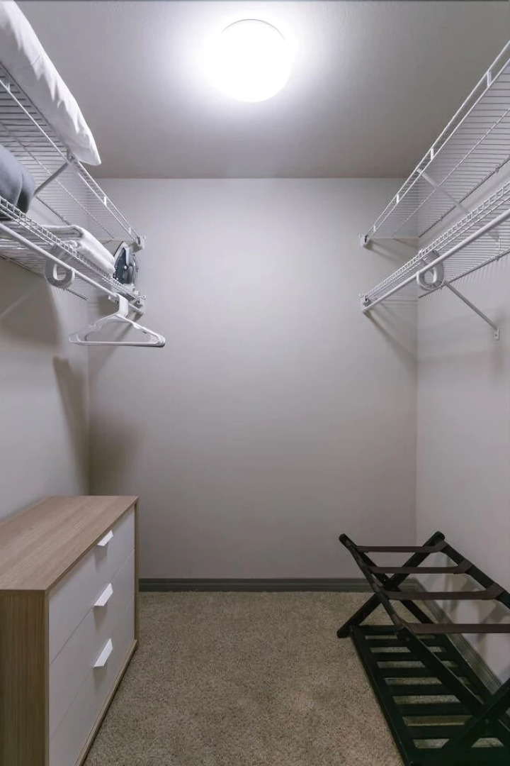 One Bed/1Bath + Private Balcony WALK TO BEACH