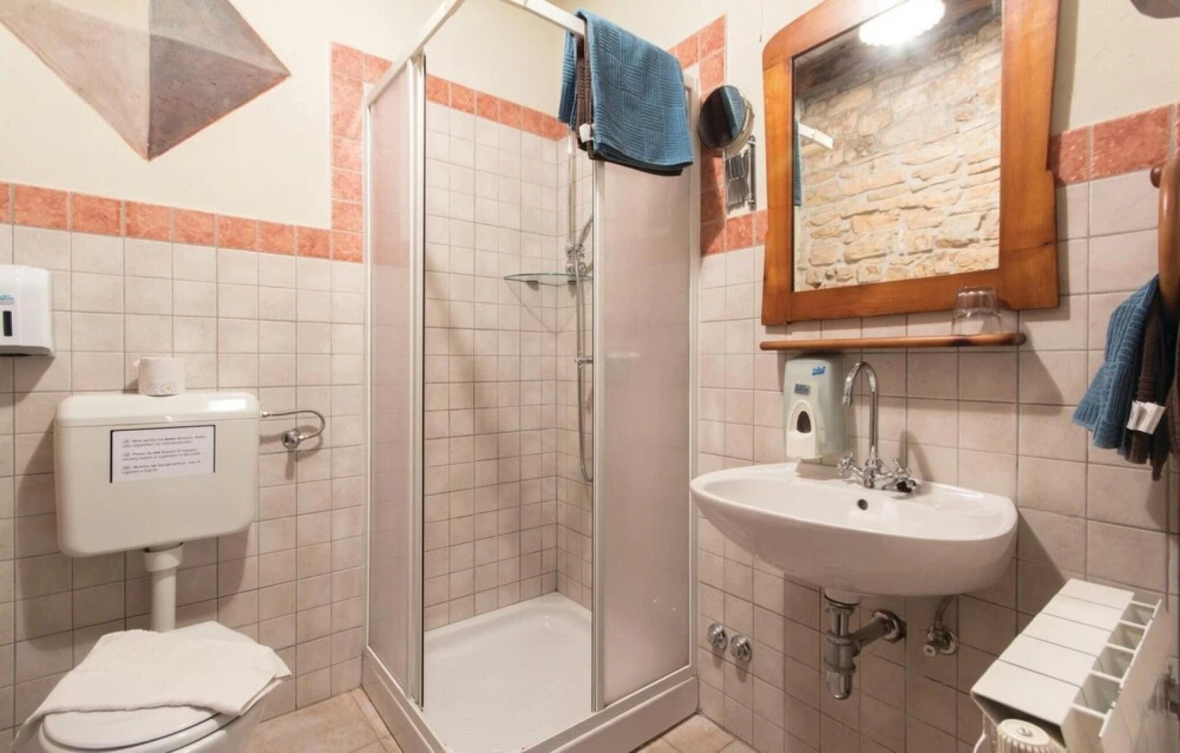 Stunning Home in St Negricani With 9 Bedrooms