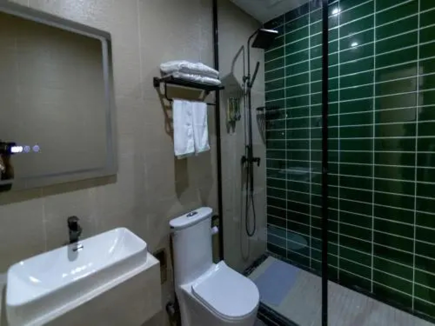 GreenTree Inn Huangguoshu Waterfall Scenic Area