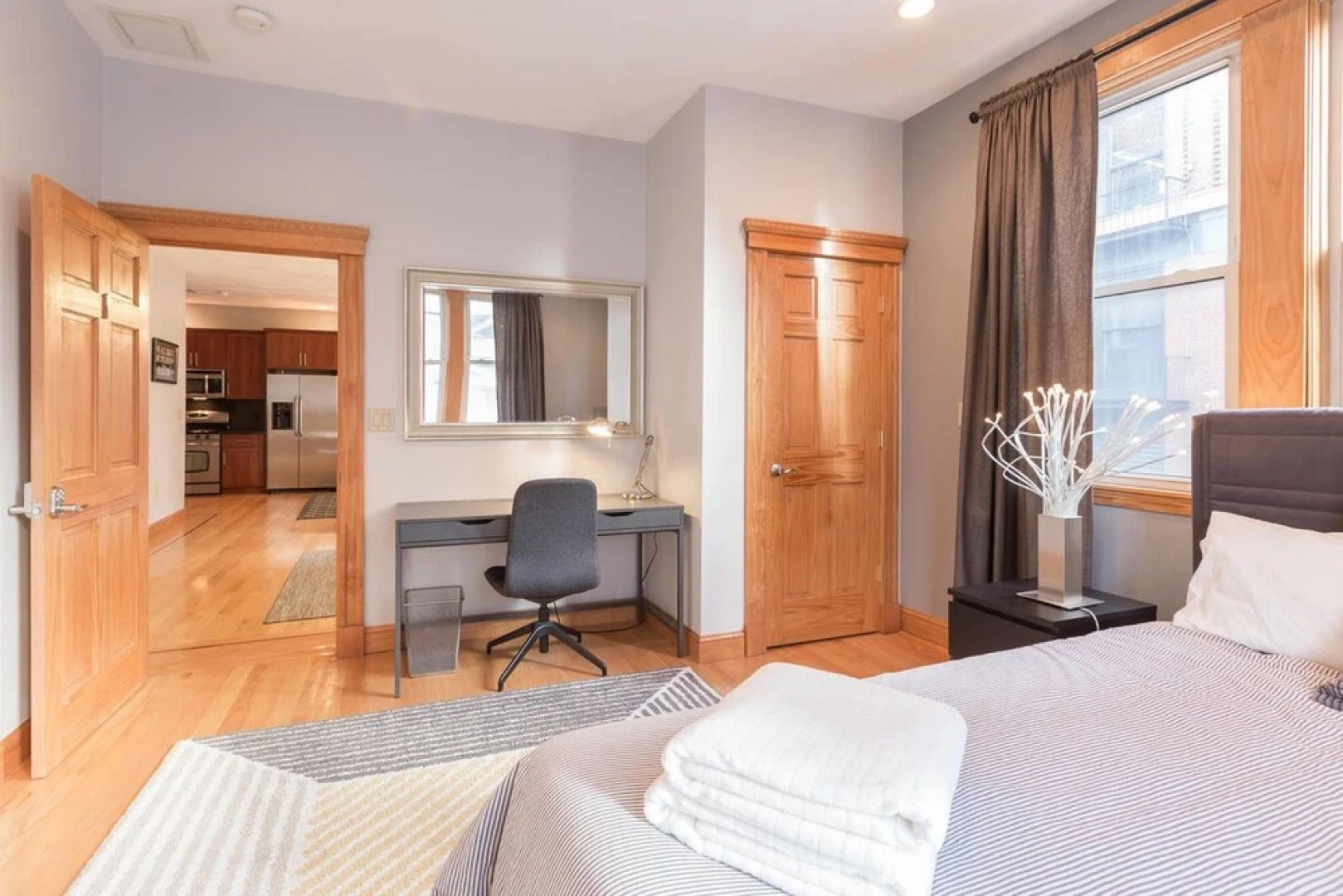 Huge 2 BR Apt in Heart of North End by Domio