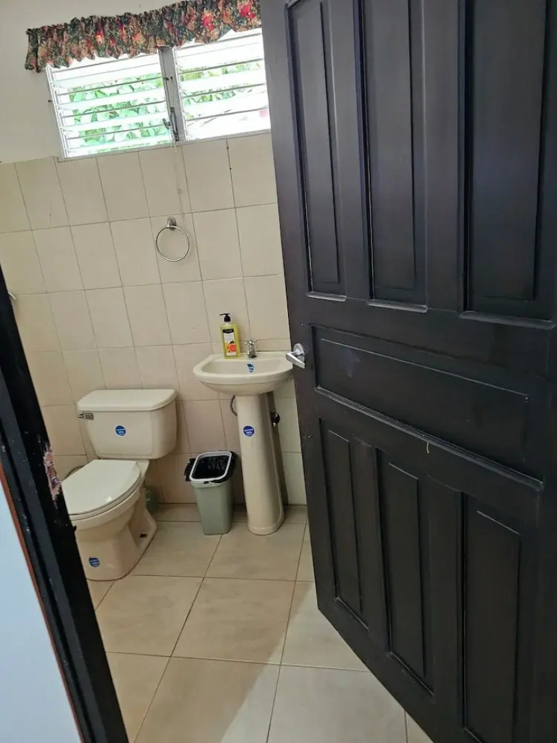 Cuartos independientes con baño privado