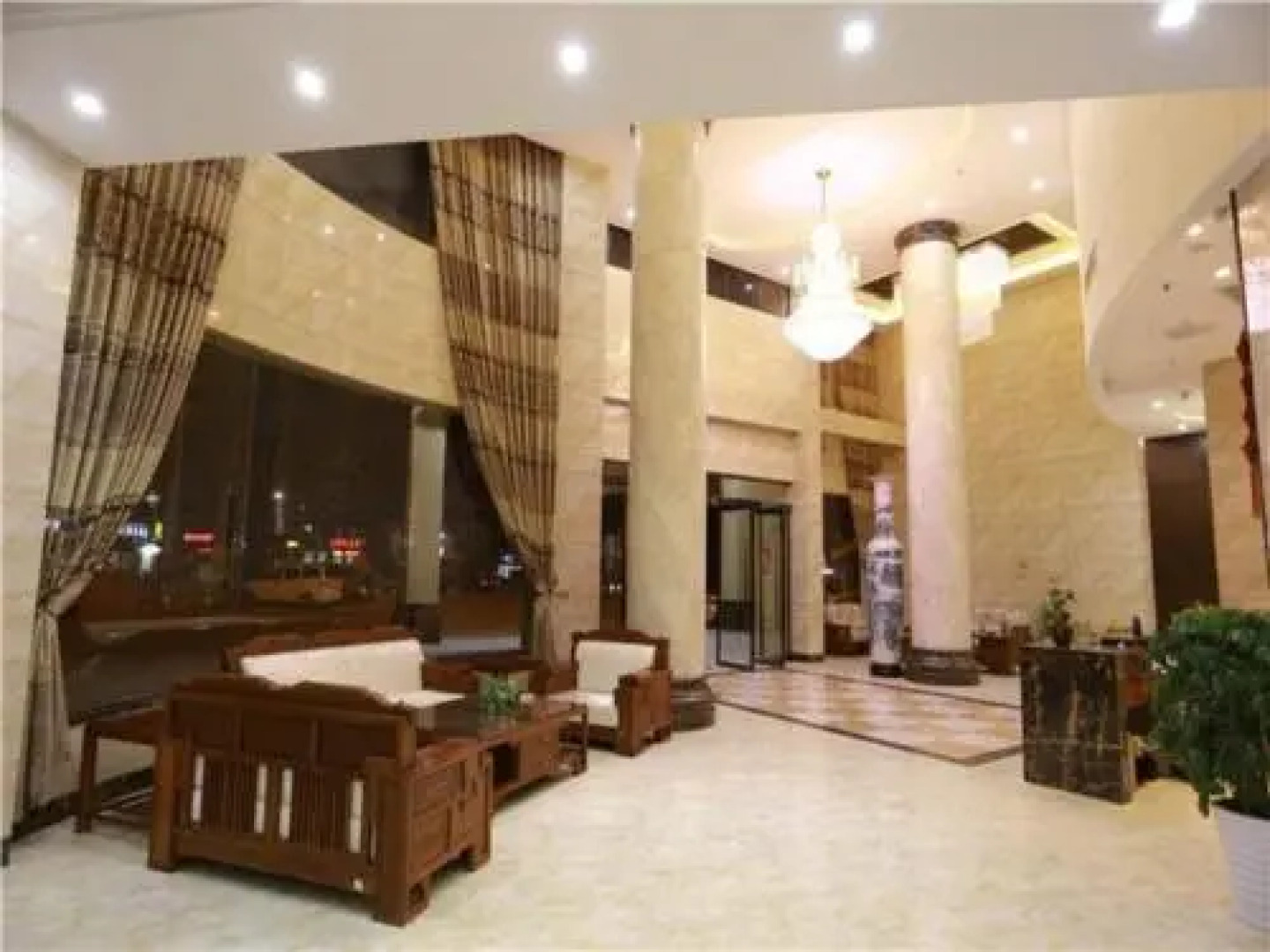 Wanmao Boutique Hotel (Wuyuan Hospital of Traditional Chinese Medicine Cultural Square)