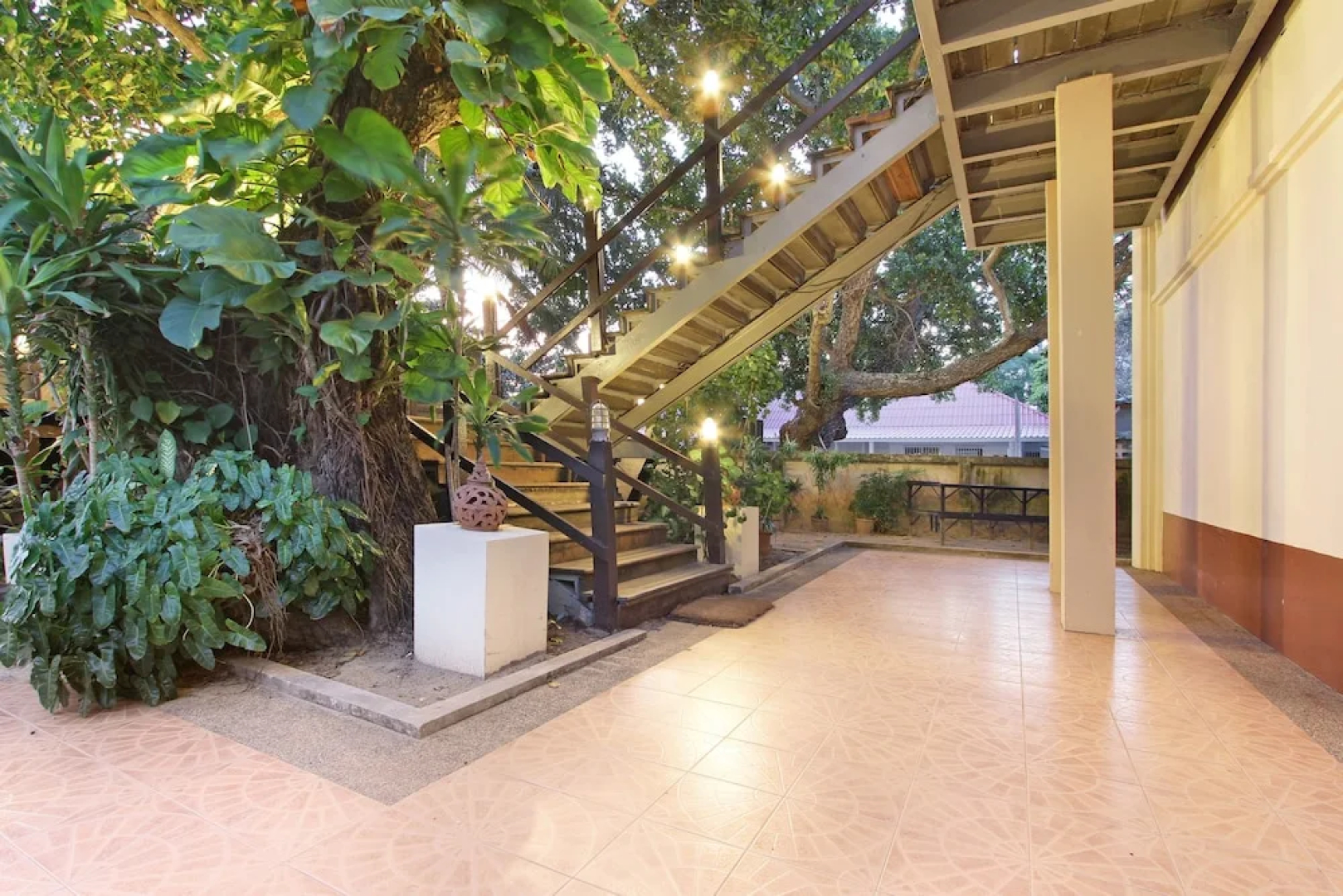 Rayong Chalet Hotel and Resort