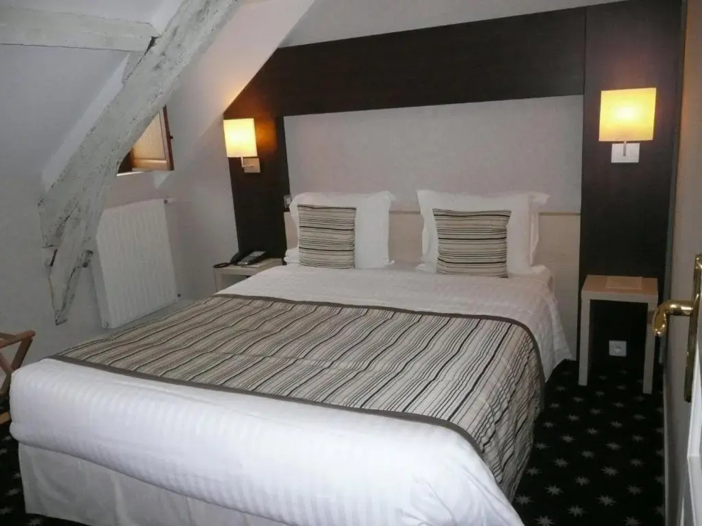 Logis Hôtel La Ferme du Blanchot