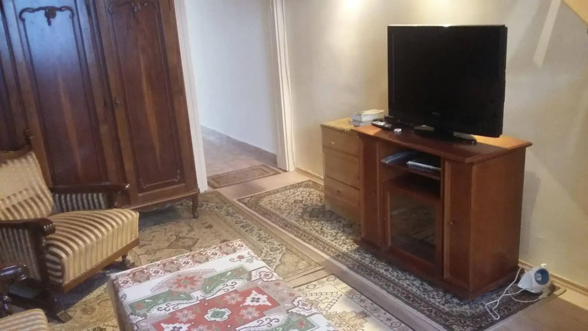 RingAvenue Apartments