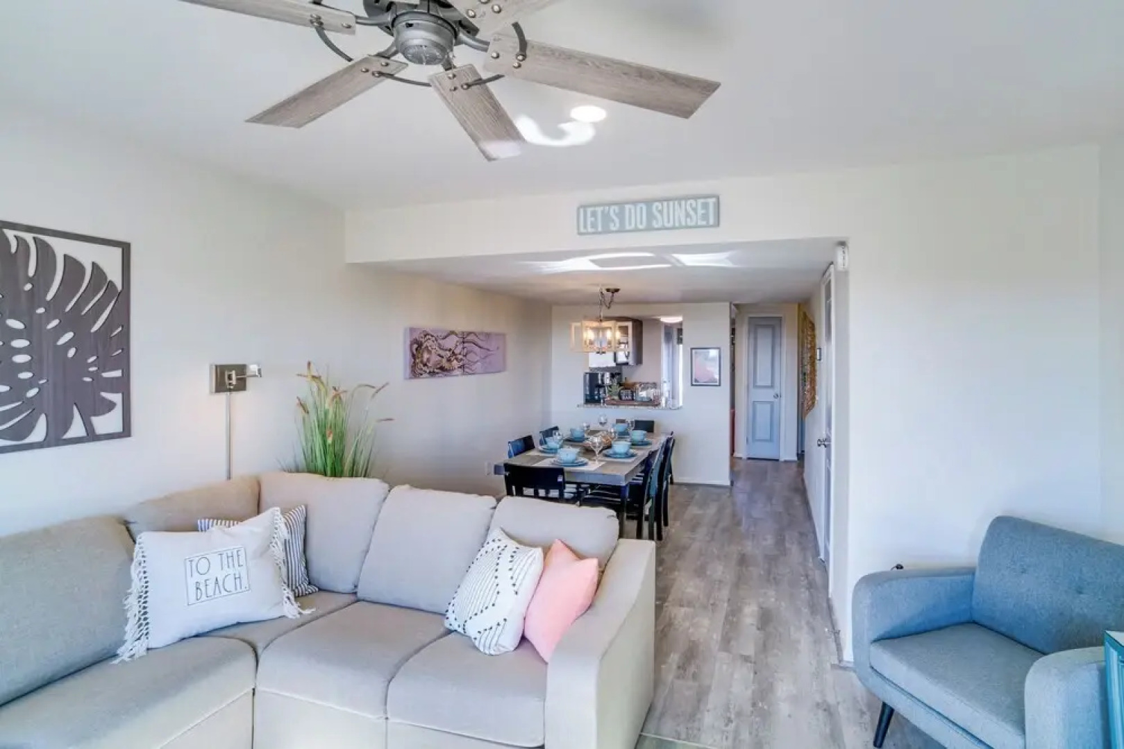 St Helena Island Vacation Rental: Walk to Beach!