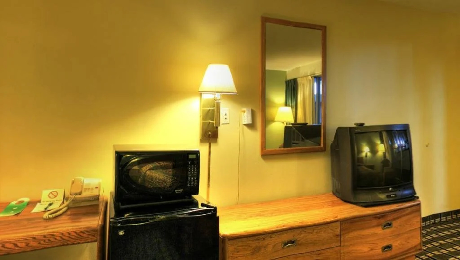 Highland Hotel And Convention Center