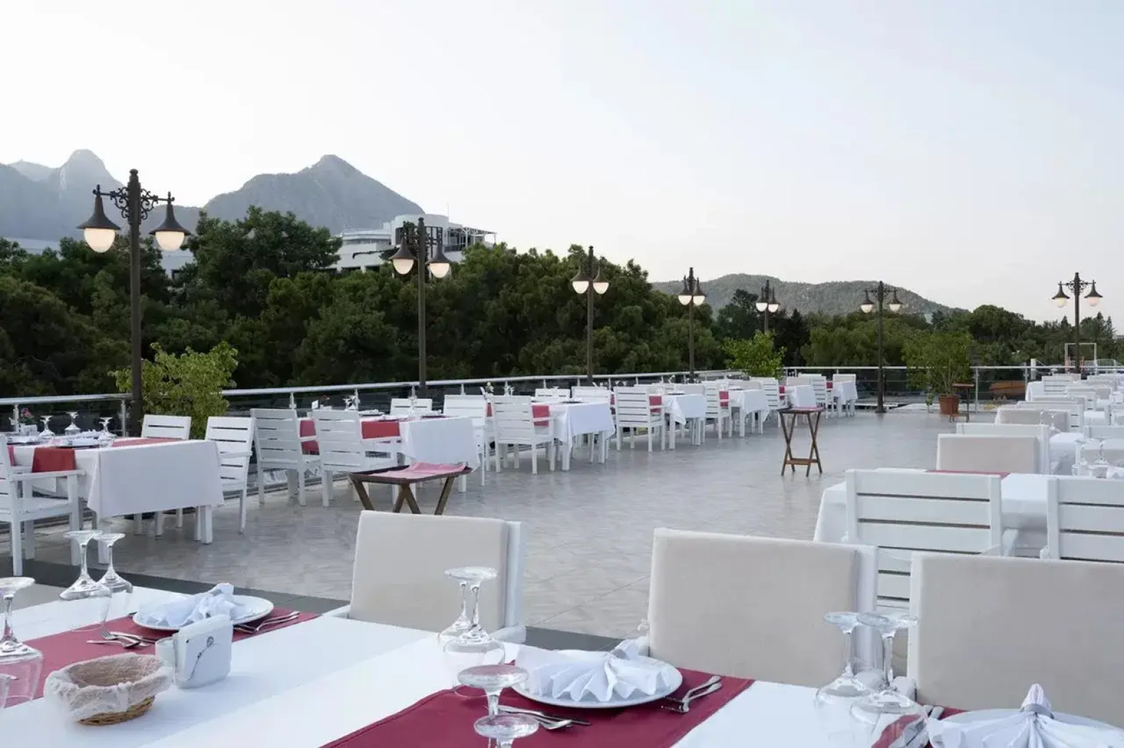 Perre La Mer Hotel Resort & Spa