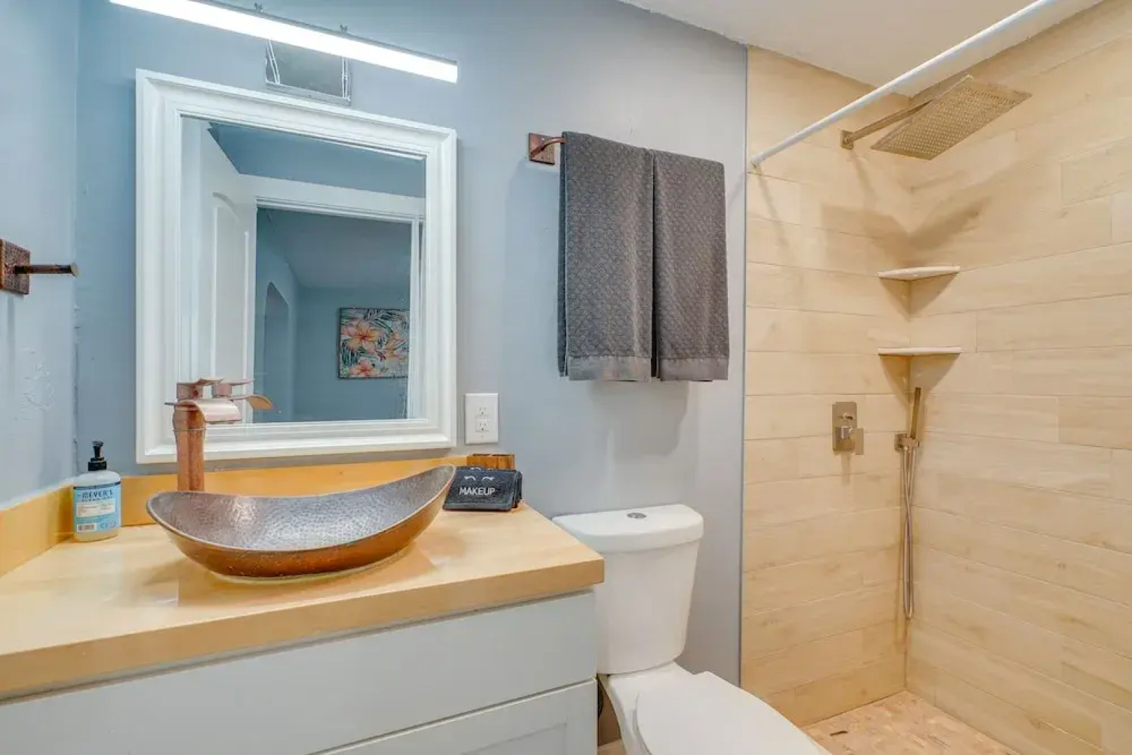 North Fort Myers Home w/ Hot Tub & Boat Dock