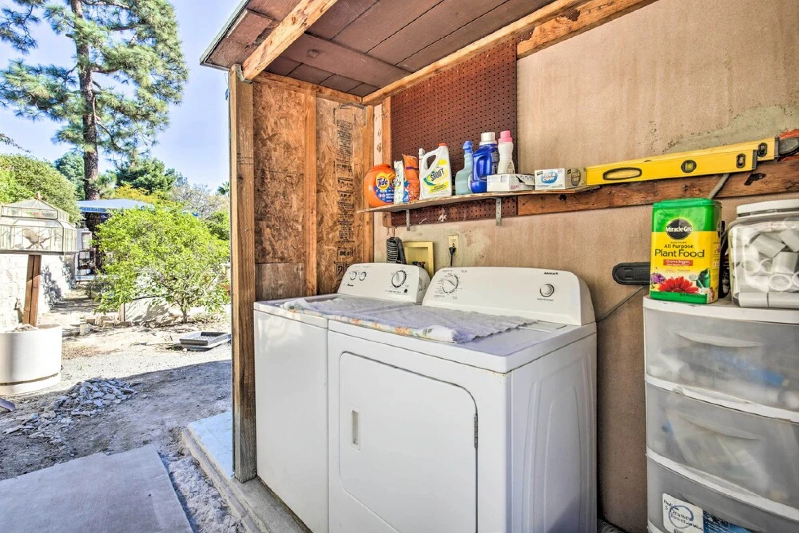 Sunny Bonita Studio ~ 5 Mi to Historic Dtwn!