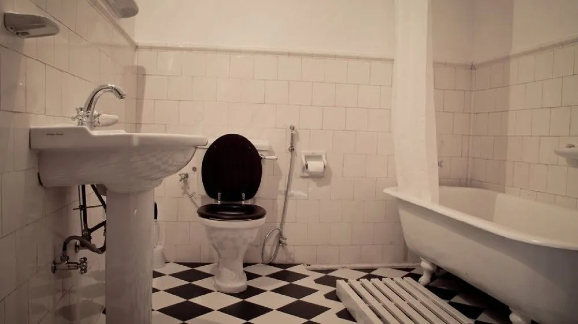 Ancoombra Tea Estate Bungalow