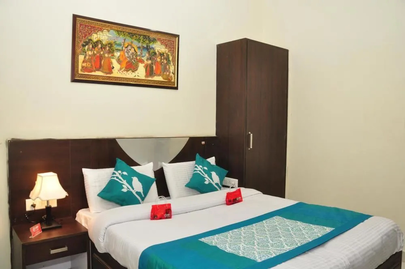 Hotel Star Metro Inn By GRB