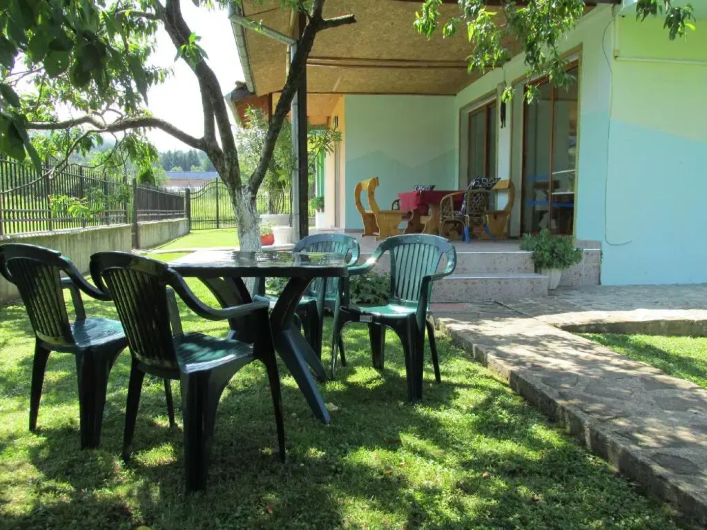 Pri Orehite Guesthouse