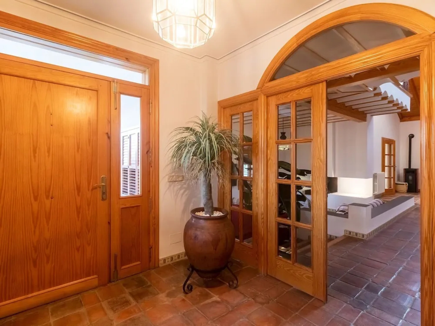 Fascinating Holiday Home in Villacañas With Swimming Pool