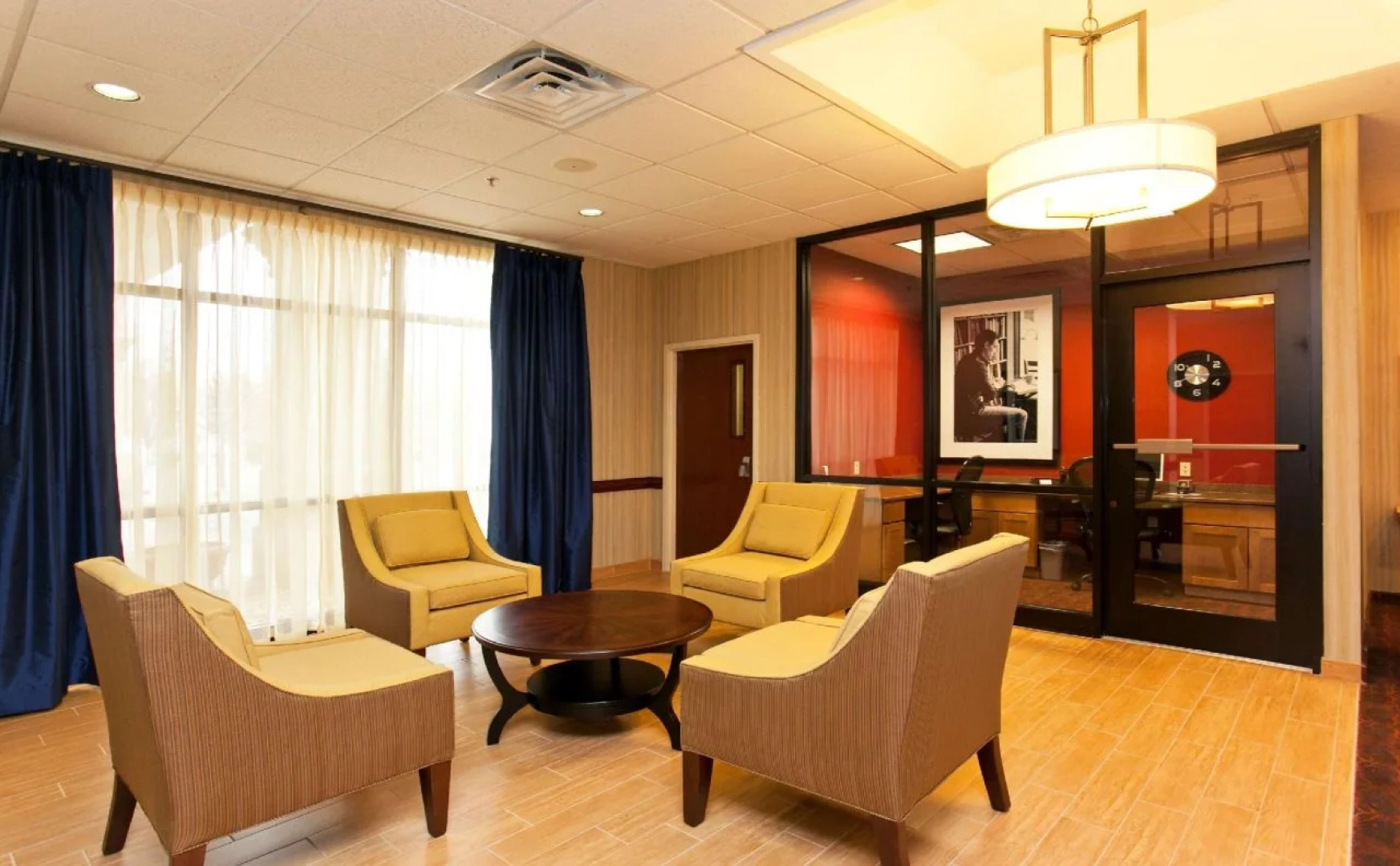 Hampton Inn Winchester N/Conference Center, VA