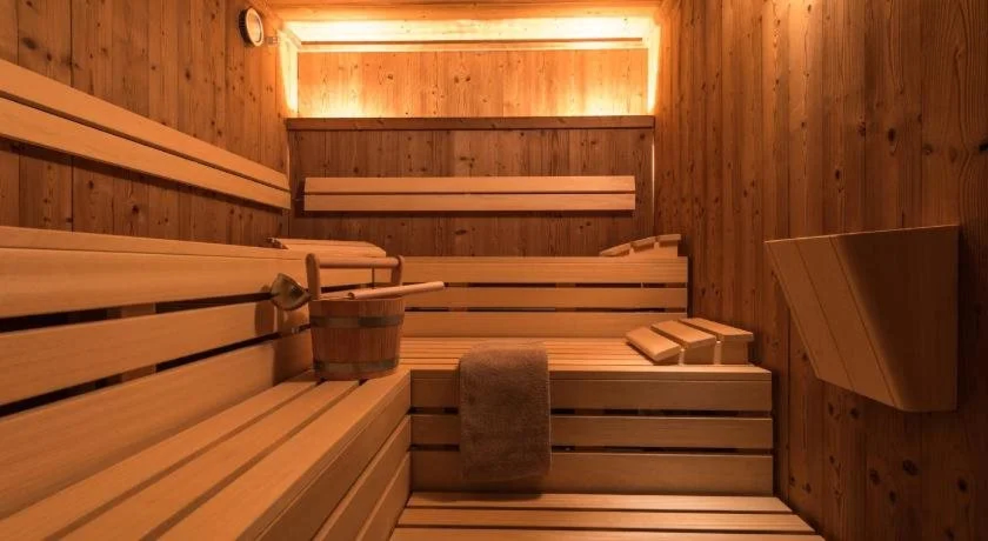 Swiss Chalet-Style Hotel Walliser Spycher
