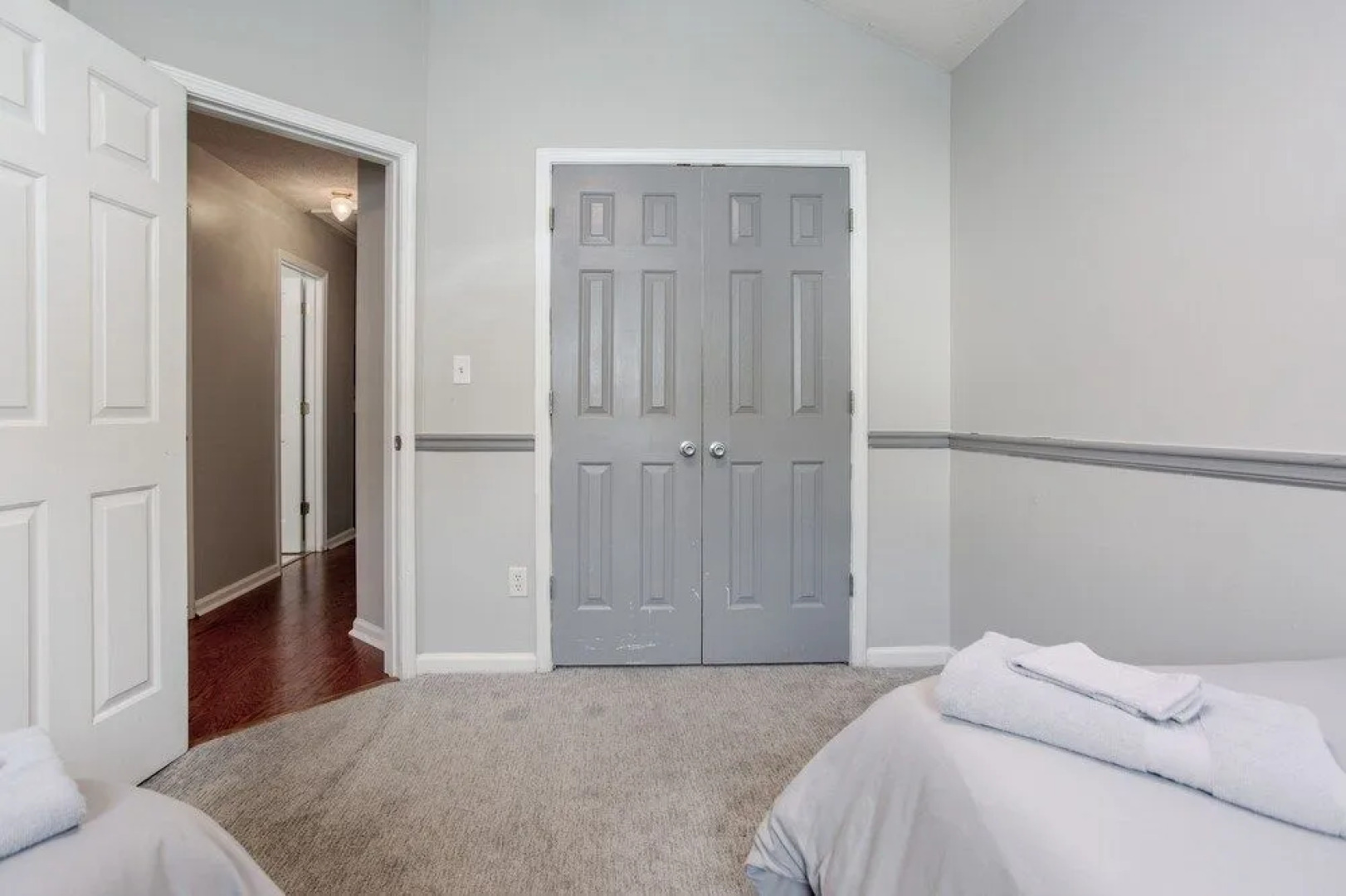 Basketball Court Cozy 3 BR in Decatur