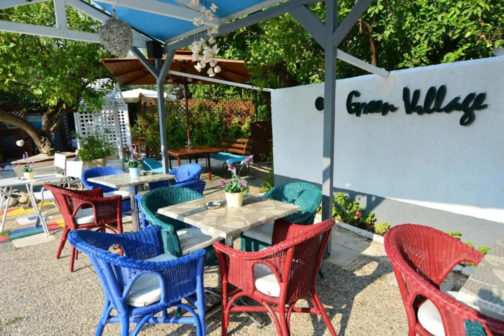 Отель Green Village