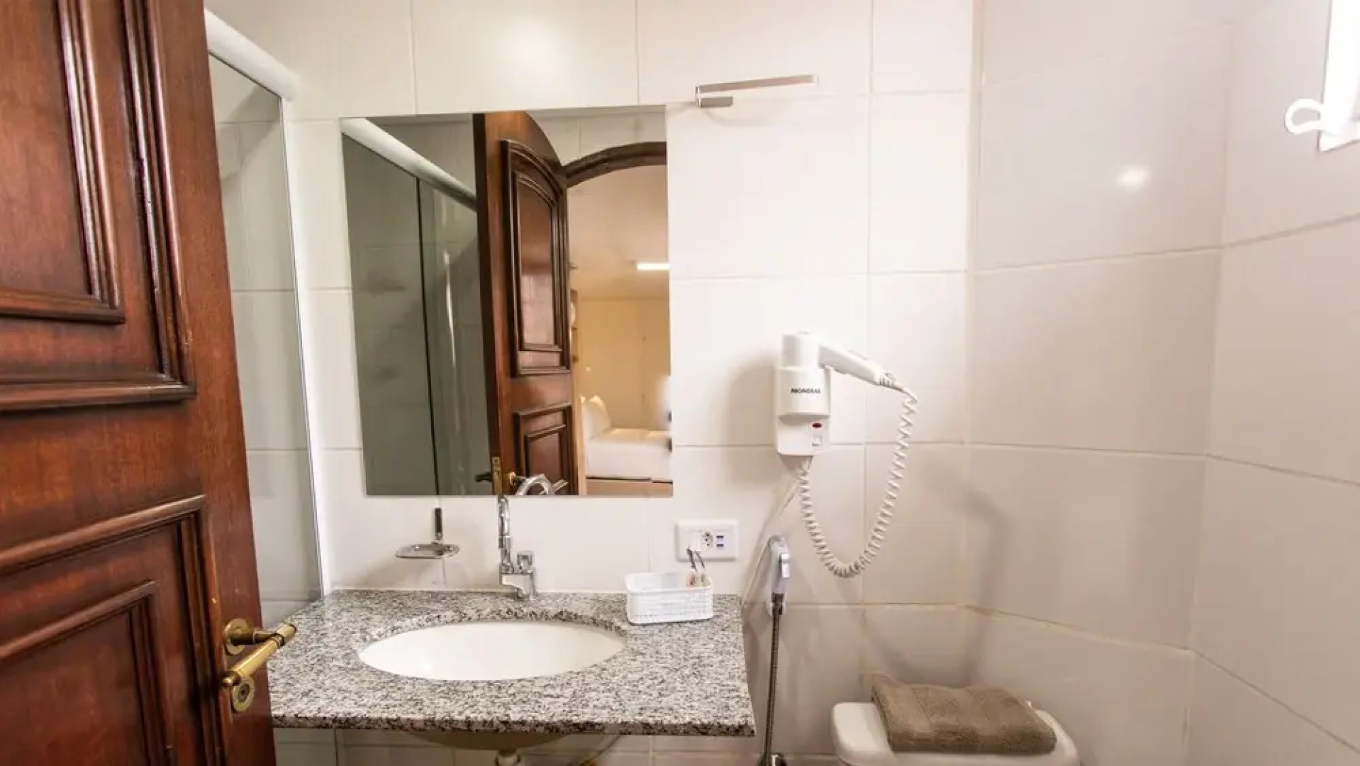 Hotel Chalet Monet - Granja Vianna