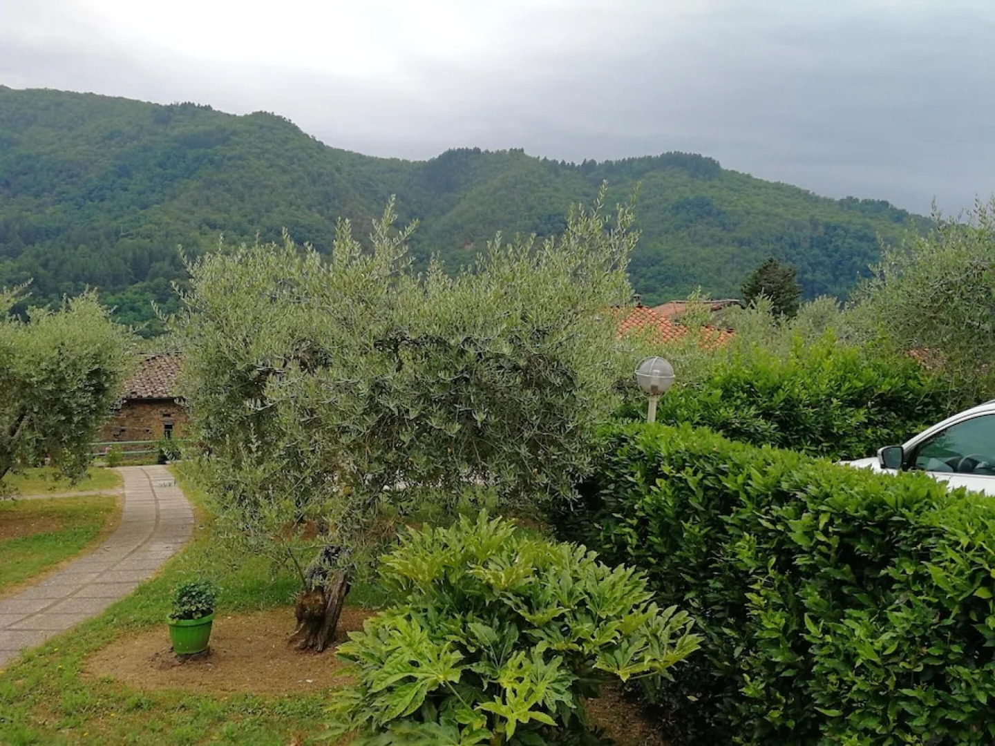 House With 2 Bedrooms in Benabbio, With Wonderful Mountain View, Enclosed Garden and Wifi Near the Slopes