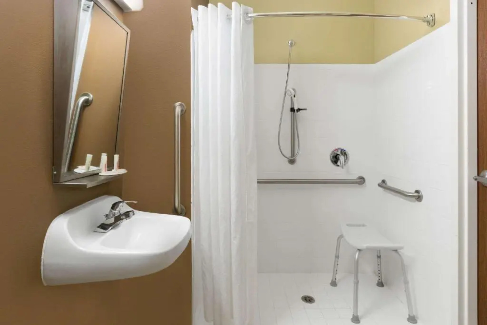 Microtel Inn & Suites Ozark