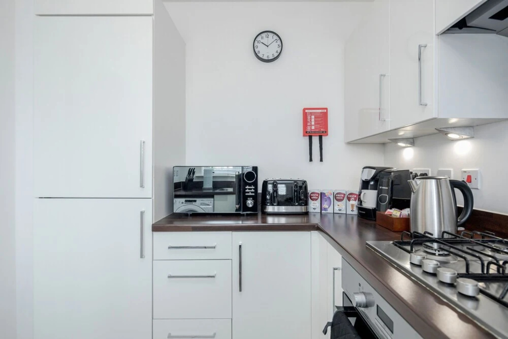 Lovely 2-bed House With 2 Bathrooms in Dartford