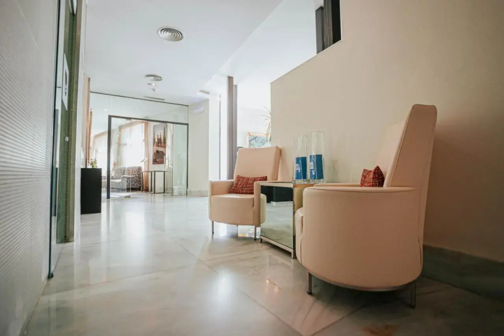 Hotel YIT El Postigo