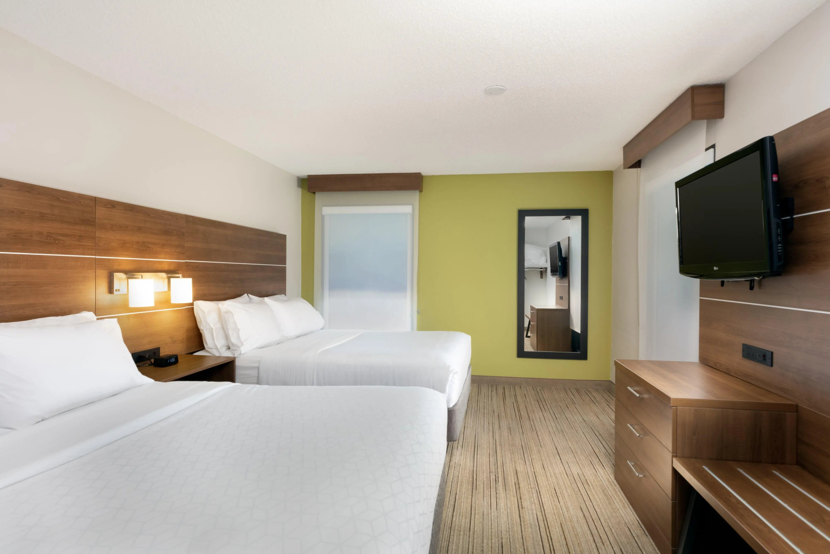 Holiday Inn Express Hotel & Suites Milton East I-10